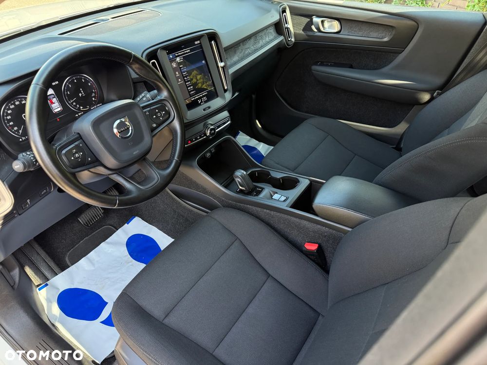 Volvo XC 40 T3 - 9
