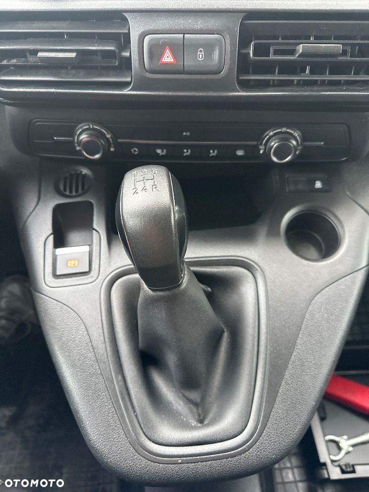 Peugeot Partner - 28