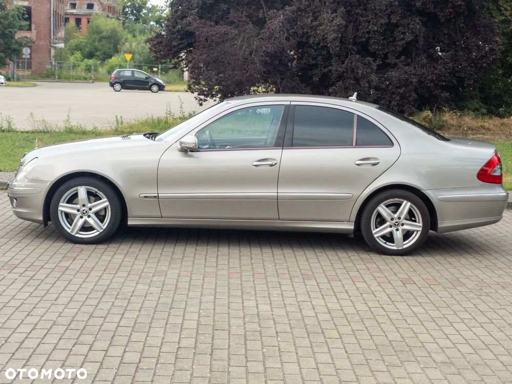 Mercedes-Benz Klasa E 220 CDI Automatik Avantgarde DPF - 6