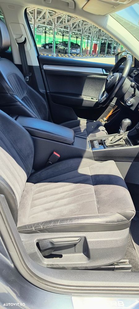 Skoda Superb 2.0 TDI DSG Style - 39