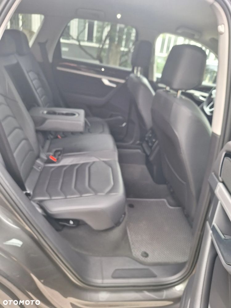 Volkswagen Touareg 3.0 V6 TDI SCR 4Mot - 8