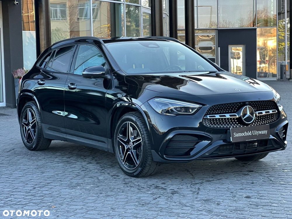 Mercedes-Benz GLA - 3