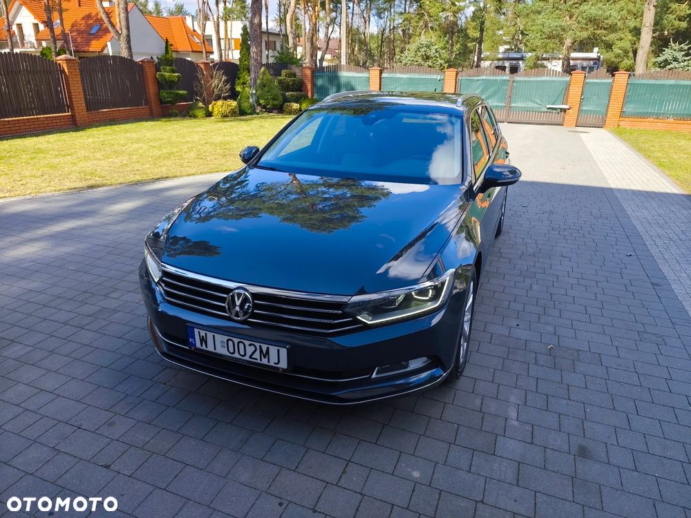 Volkswagen Passat - 10