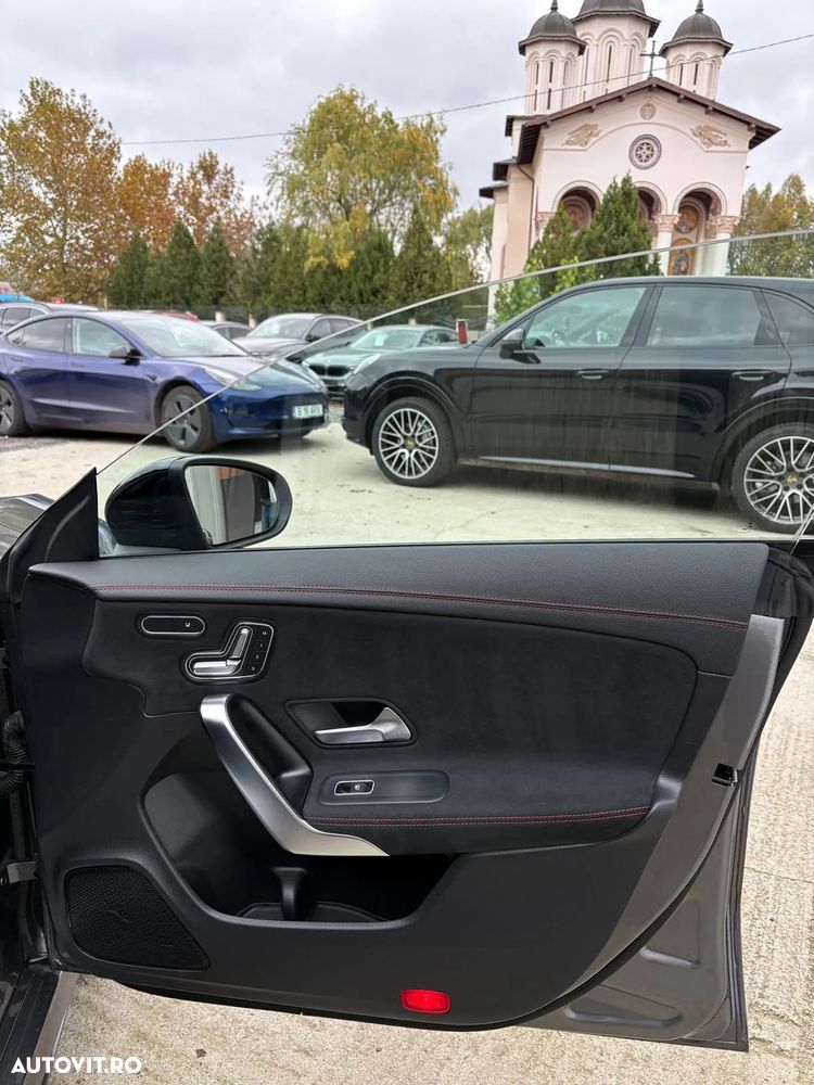 Mercedes-Benz CLA 250 e 8G-DCT AMG Line Advanced Plus - 10