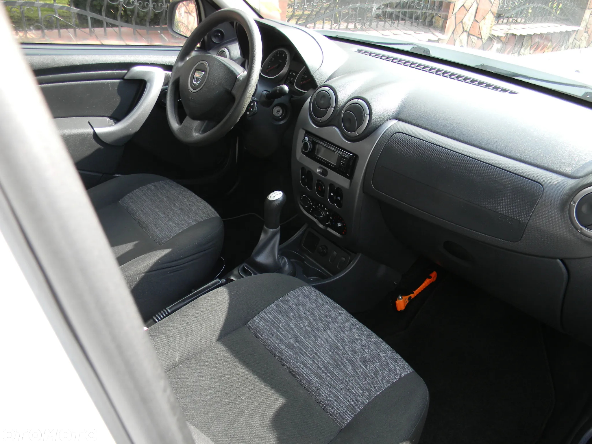 Dacia Duster 1.6 16V 4x2 Ambiance - 11