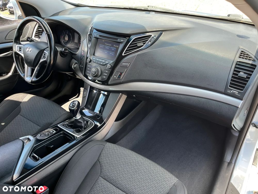 Hyundai i40 - 30