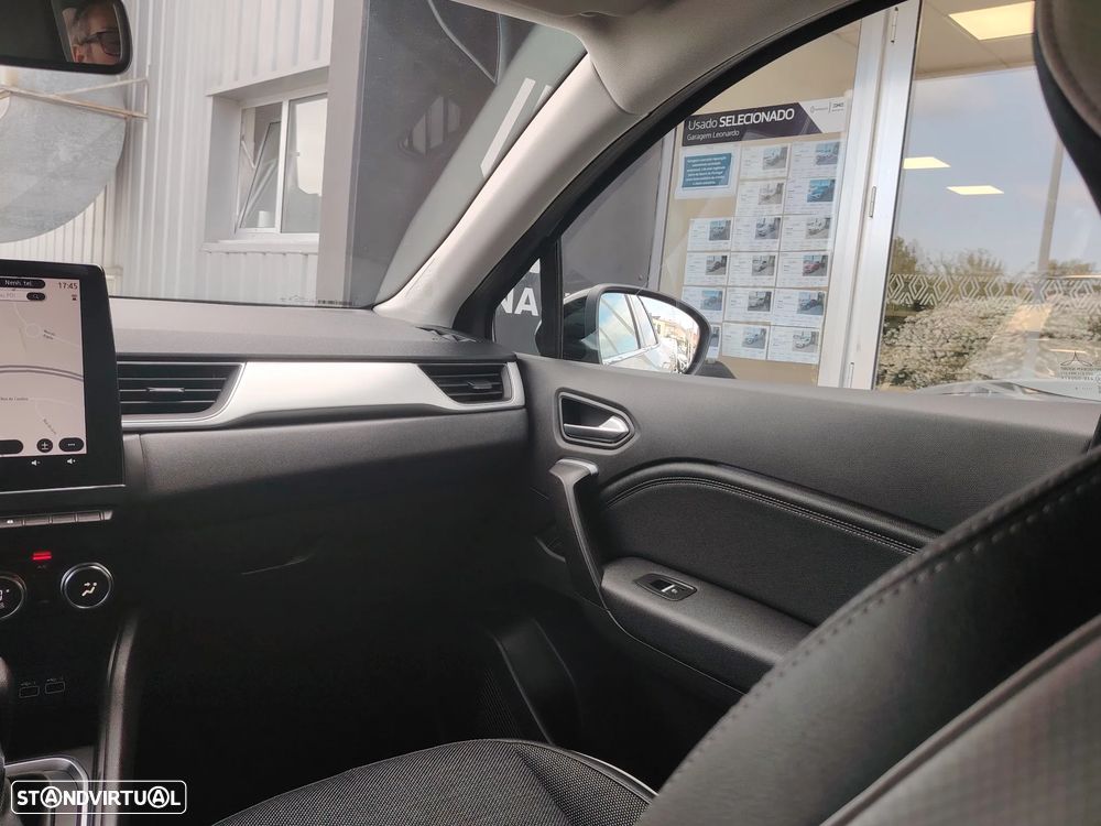 Renault Captur 1.6 E-Tech Full Hybrid Techno — fotografia 16