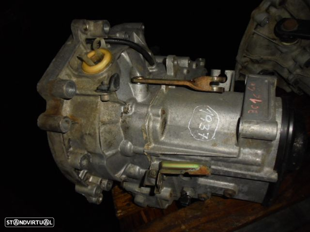 Caixa Velocidades CEH SEAT IBIZA 1994 1.3I 54CV 3P VERMELHO GASOLINA 5V - 3