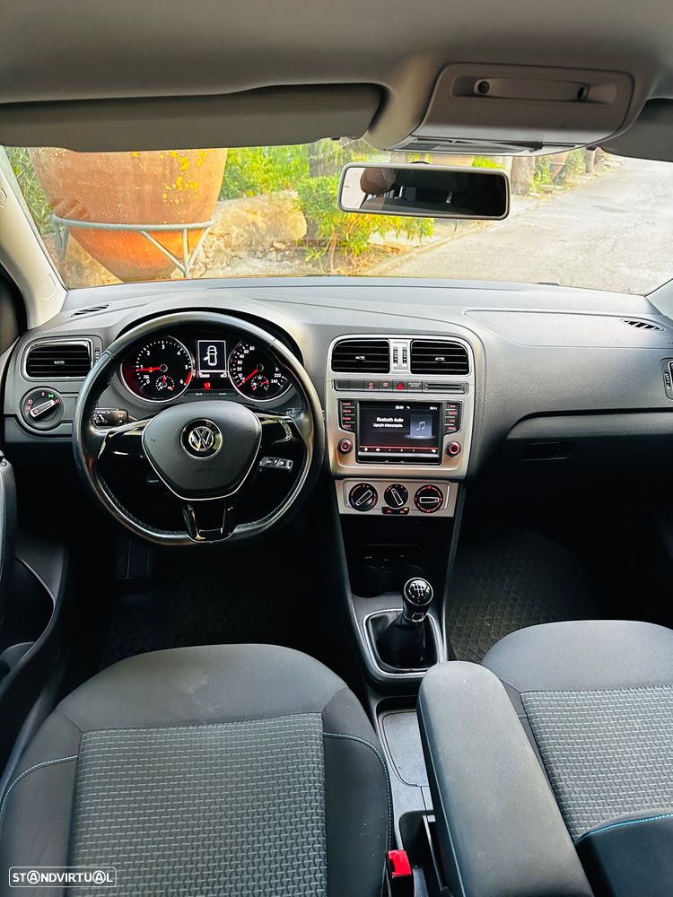 VW Polo 1.4 TDi BlueMotion - 32