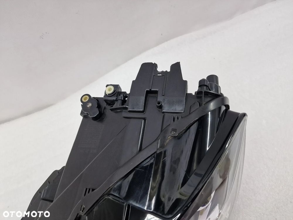 VW SPORTSVAN 517 12- LEWA LAMPA PRZEDNIA PRZÓD BI-XENON , NR 517941031B , NR AUKCJI LA400 - 6