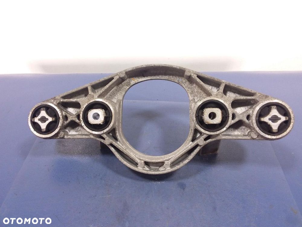 BMW M4 F82 F83 M3 F80 ŁAPA ADAPTER DYFRA MOSTU TYŁ 2284774 - 2