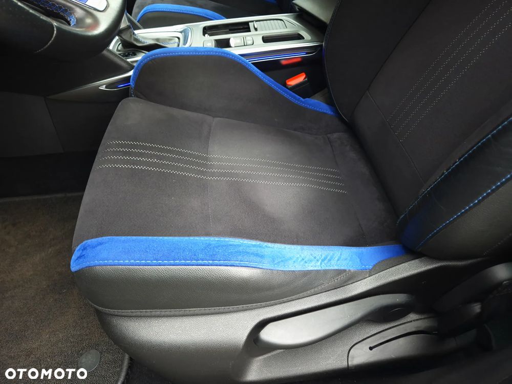 Renault Megane 1.6 TCe GT EDC - 18