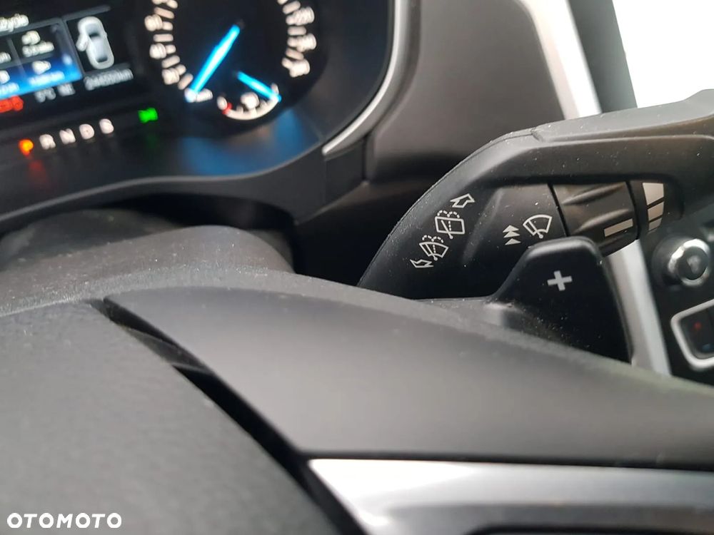 Ford Mondeo 2.0 TDCi Titanium PowerShift - 17