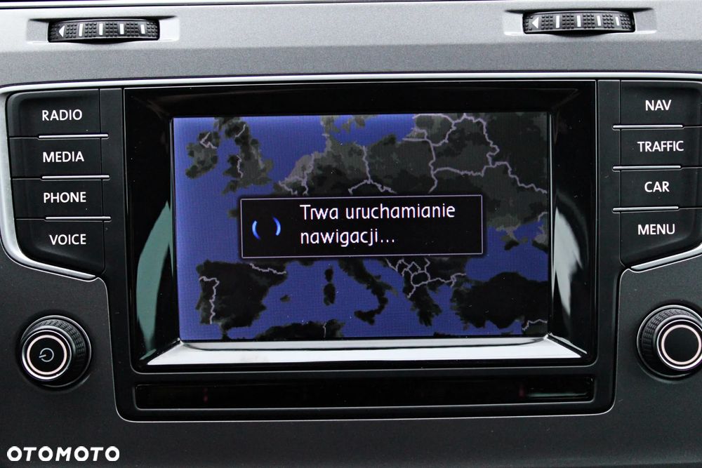 Volkswagen Golf - 23