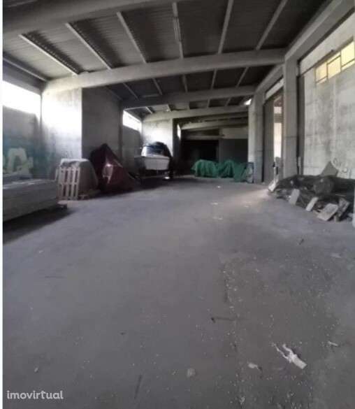 Armazém para venda em Meleças - Sintra - Grande imagem: 3/6