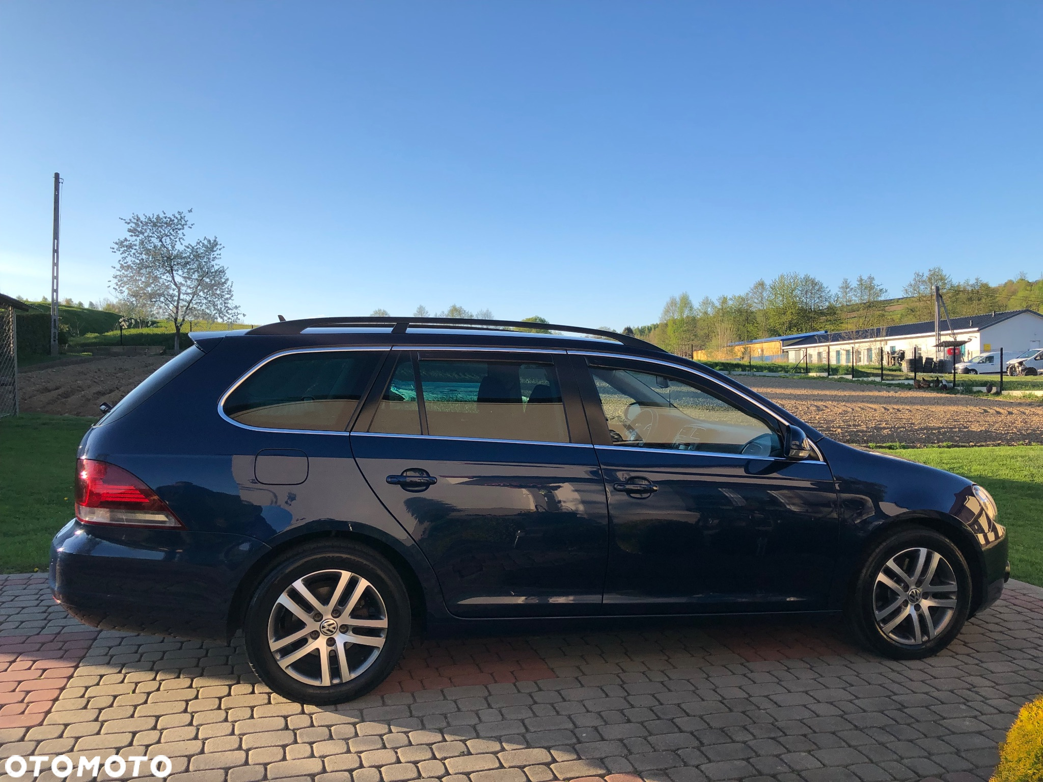 Volkswagen Golf - 5