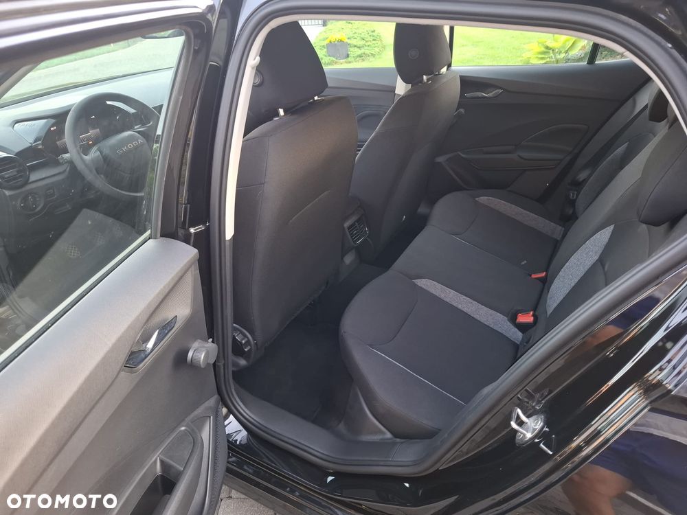 Skoda Fabia 1.0 TSI Clever - 14