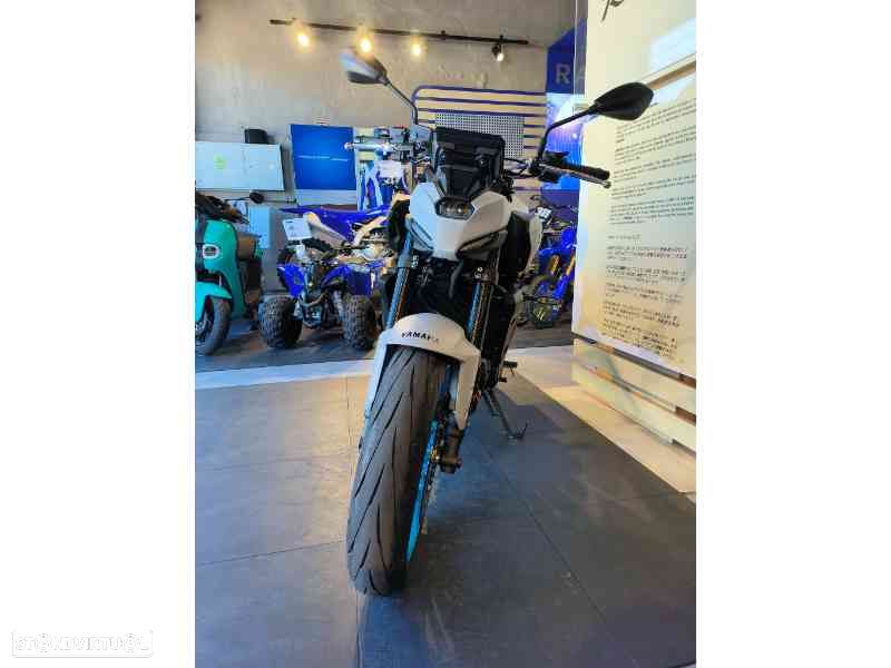 Yamaha MT-07 - 2