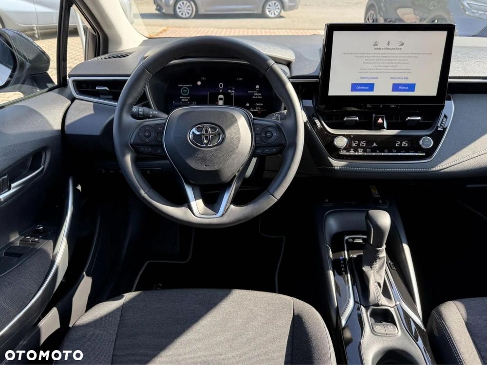 Toyota Corolla - 11