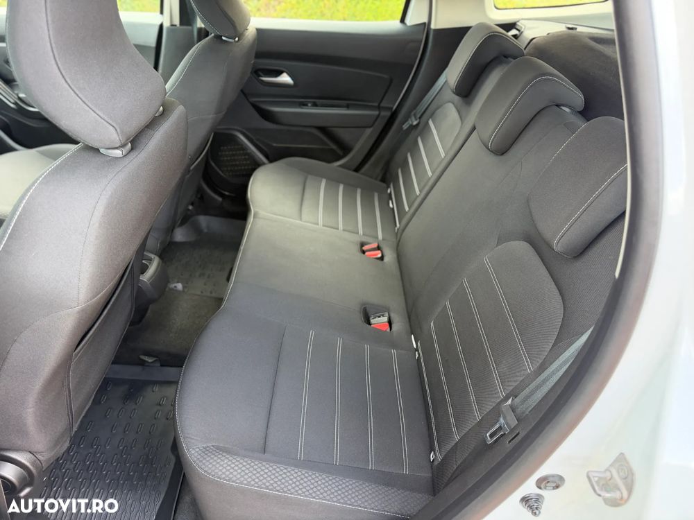 Dacia Duster TCe 150 EDC Prestige - 8