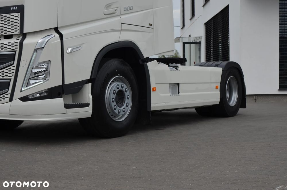 Volvo FH 500 NEW / 2022r / EURO 6 / KAMERA / ACC / PÓŁSKÓRY / LED / KLIMA P. / DE / 9347 - 9