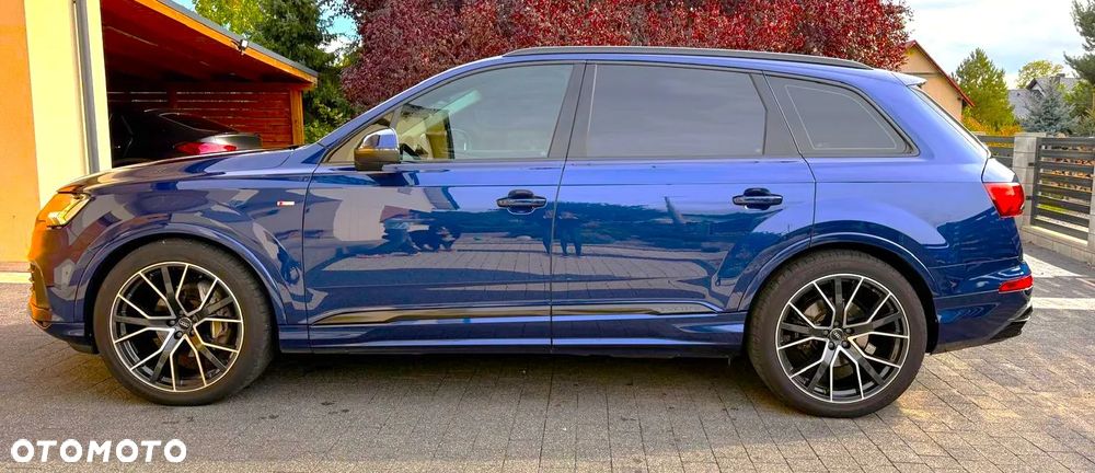 Audi Q7 - 7