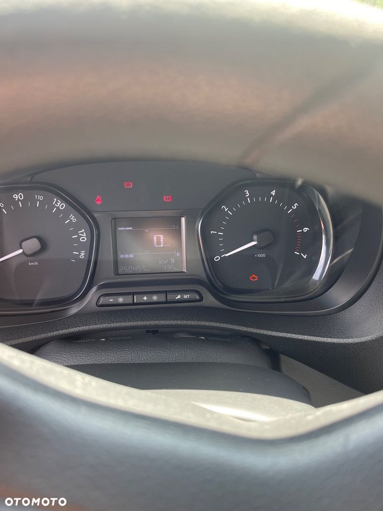 Toyota ProAce Kombi D-4D Long 2,8t - 7