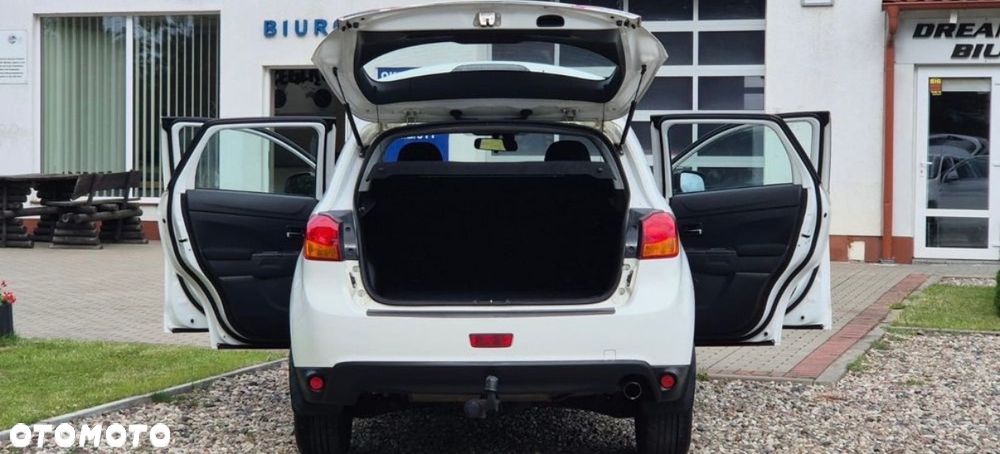 Mitsubishi ASX - 12