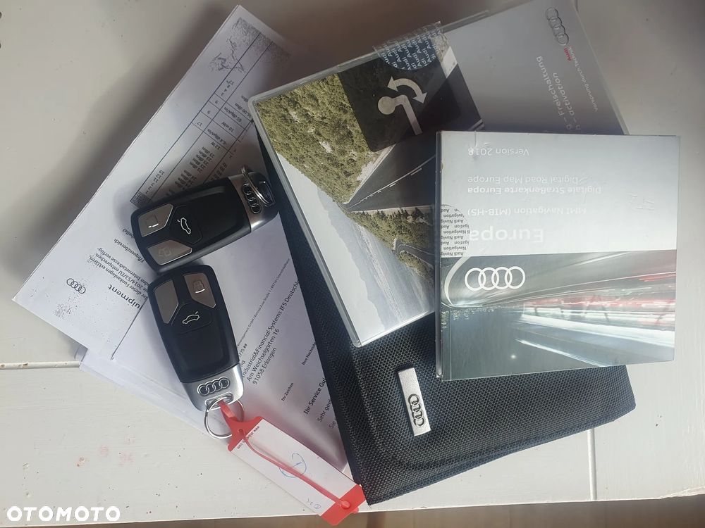 Audi A4 Avant 2.0 TDI S tronic quattro - 8