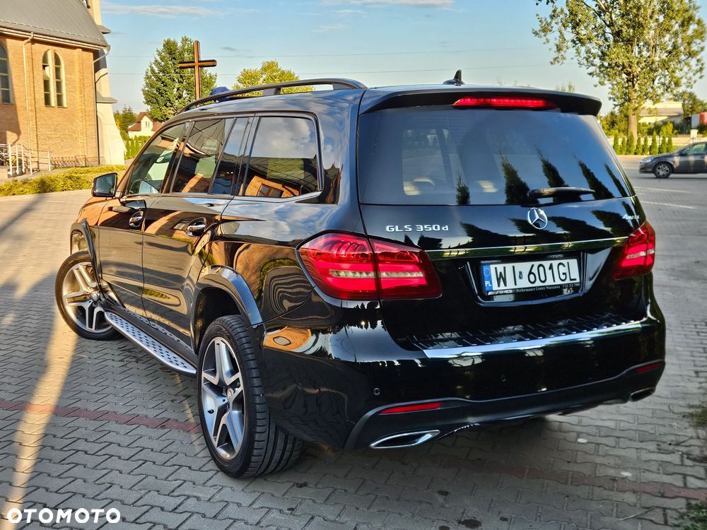 Mercedes-Benz GLS 350 d 4-Matic - 31