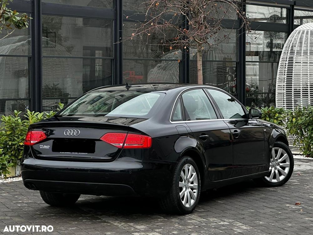 Audi A4 Avant 2.0 TDI DPF quattro S line Sportpaket (plus) - 4