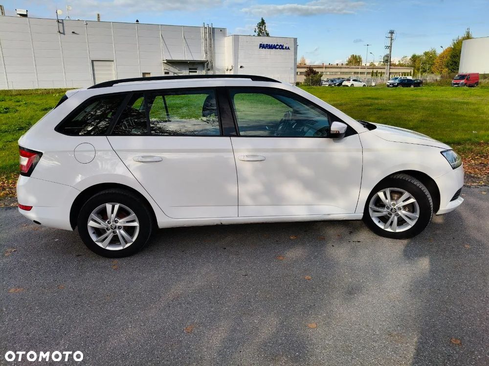 Skoda Fabia 1.0 Ambition - 8