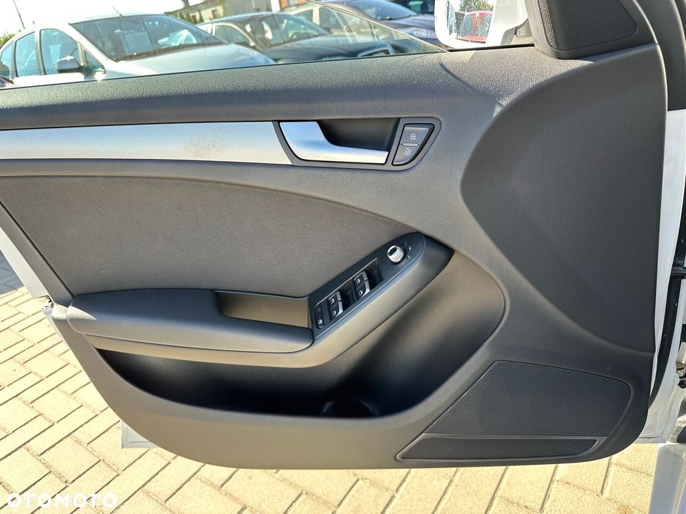 Audi A4 Avant - 20