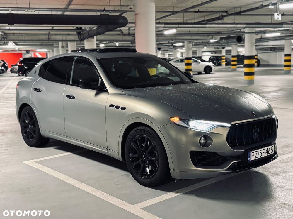 Maserati Levante S Q4 GranLusso - 12