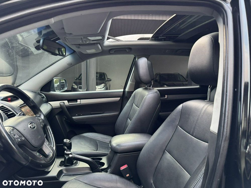 Kia Sorento - 11