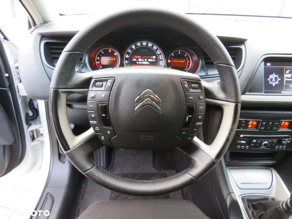 Citroën C5 2.0 HDi Attraction - 20