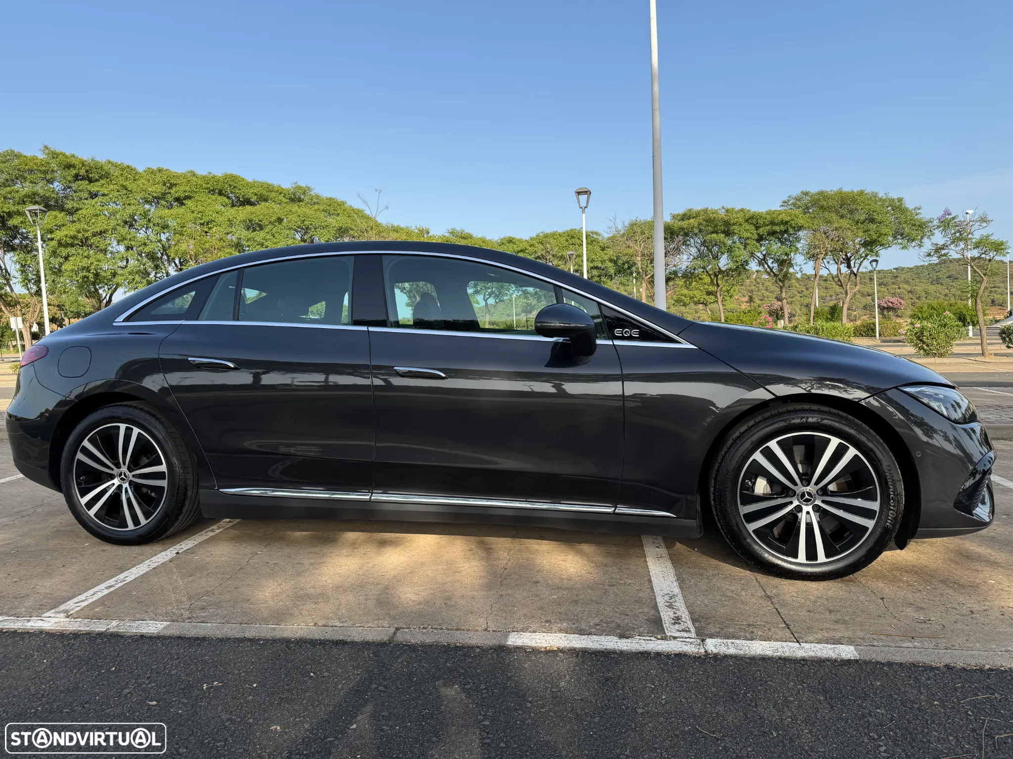Mercedes-Benz EQE 300 Edition Electric Art - 6