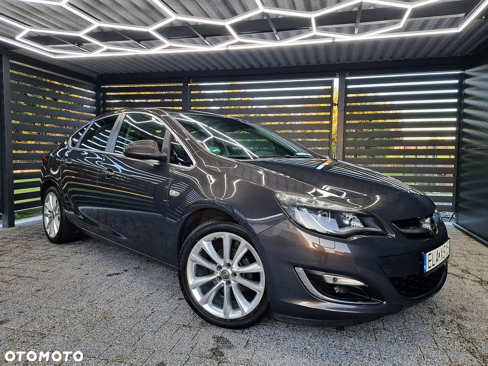 Opel Astra 1.4 Turbo Innovation - 21