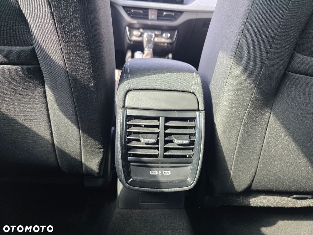 Skoda Kamiq 1.5 TSI Drive DSG - 12