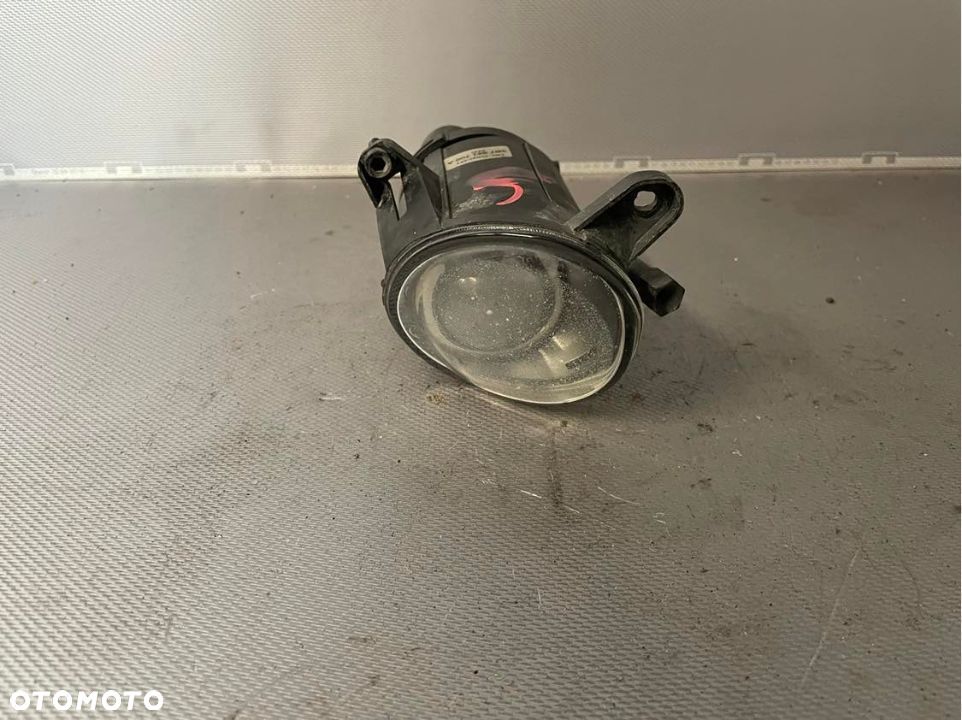 Halogen Reflektor przeciwmgłowy przedni prawy Passat B5 FL 3B7941700A - 1