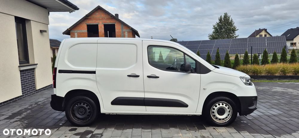 Toyota Proace City - 15