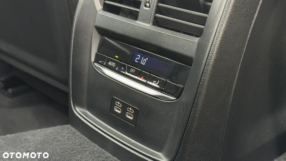 BMW Seria 3 318i Business Edition - 15