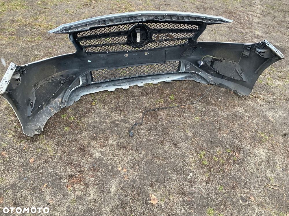 MERCEDES 176 kompletny zderzak kolor 650 - 4