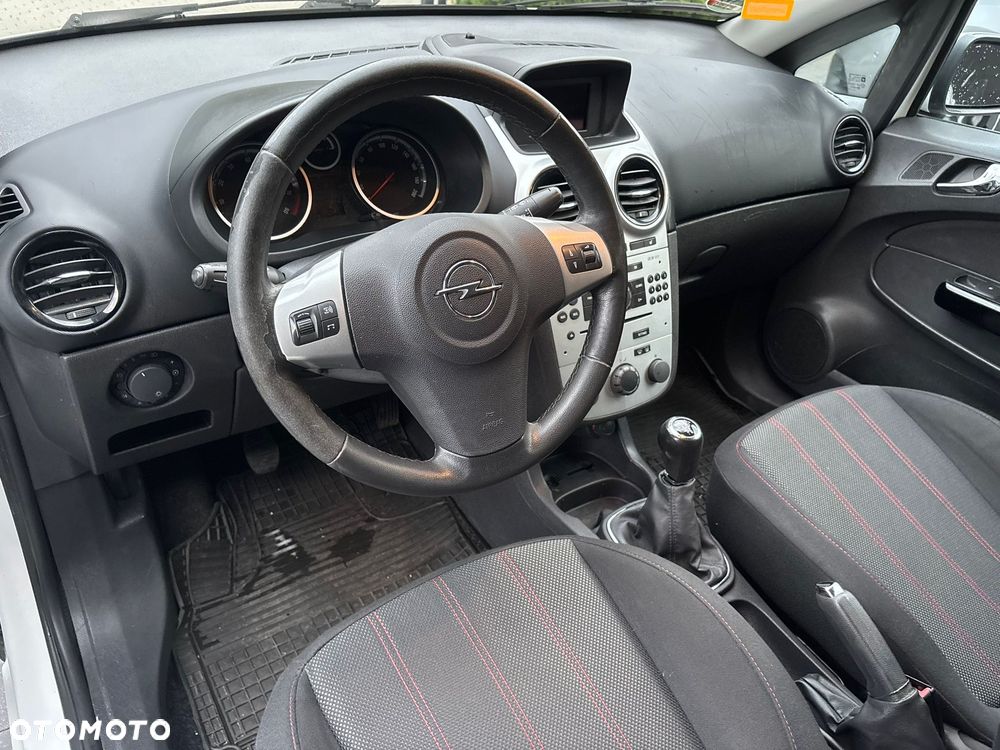 Opel Corsa 1.4 16V Sport - 18