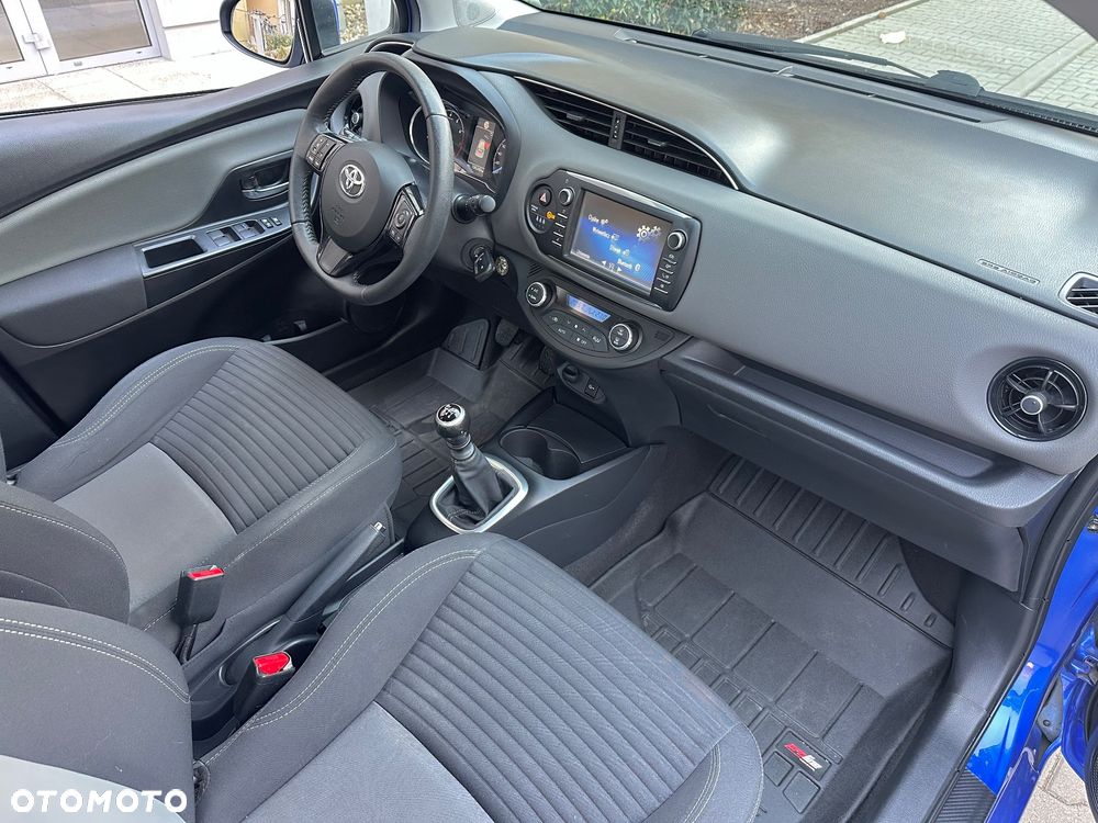 Toyota Yaris 1.5 Premium - 13