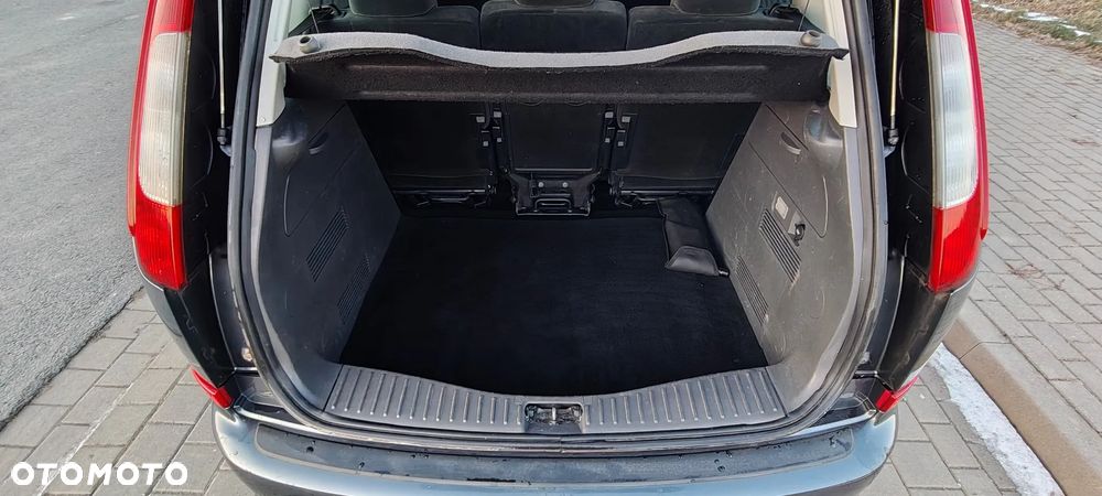 Ford Focus C-Max 1.8 Ghia - 37