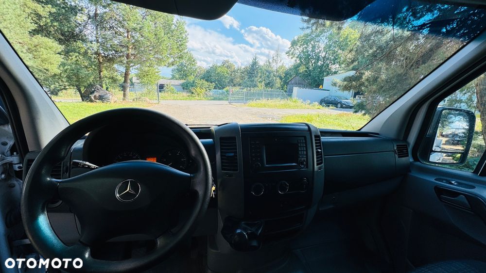 Mercedes-Benz Sprinter - 7