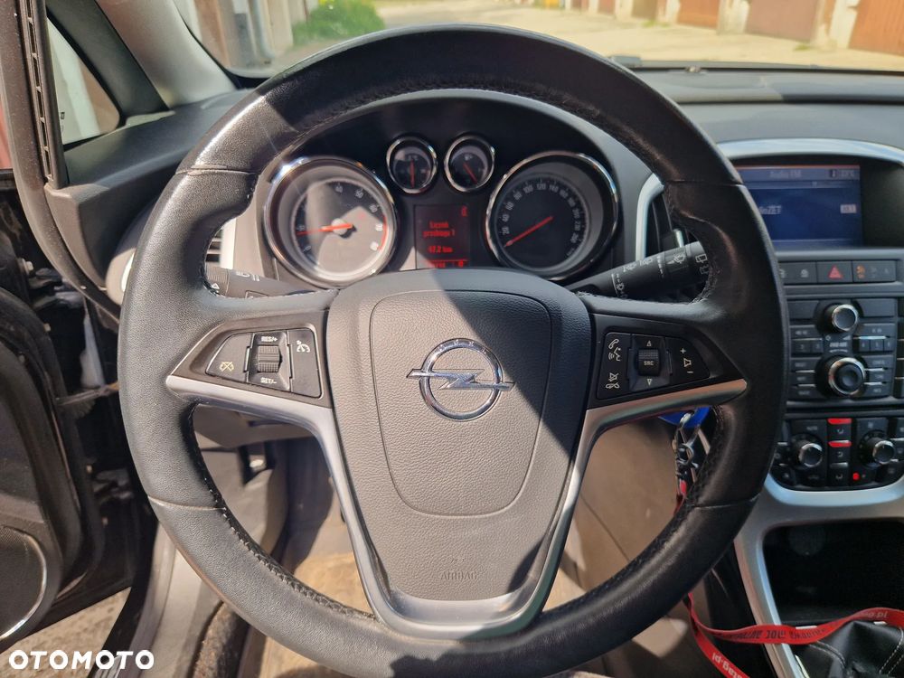 Opel Astra 1.6 T Sport - 31