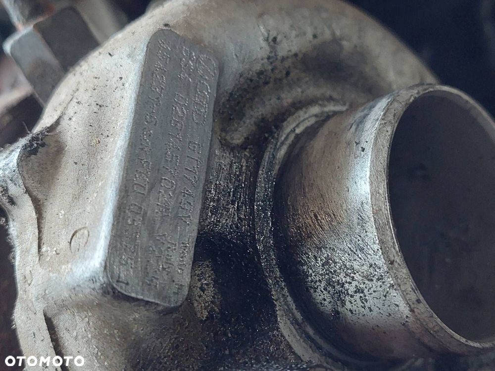 SILNIK DIESEL + POMPA WTRYSKI TURBO PASSAT B5 1.9 TDI AVB 038130073AJ - 2
