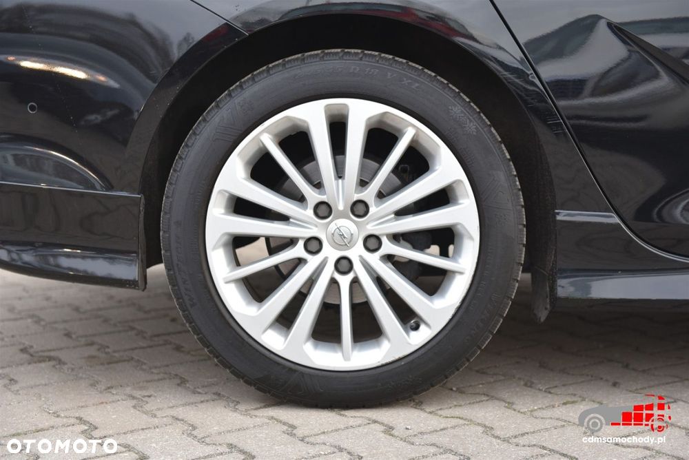Opel Insignia - 17